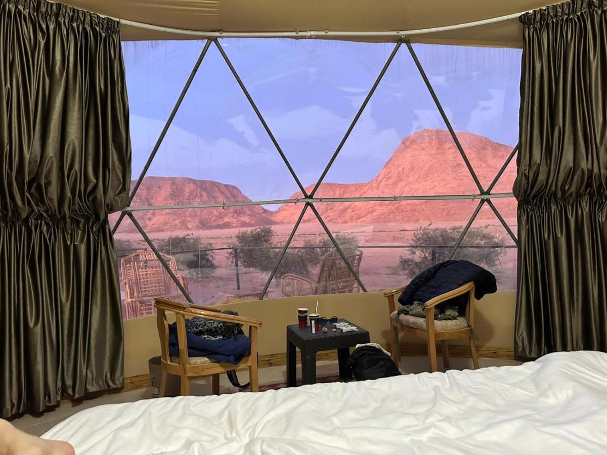 Adel Rum Camp Bubbles Wadi Rum Buitenkant foto