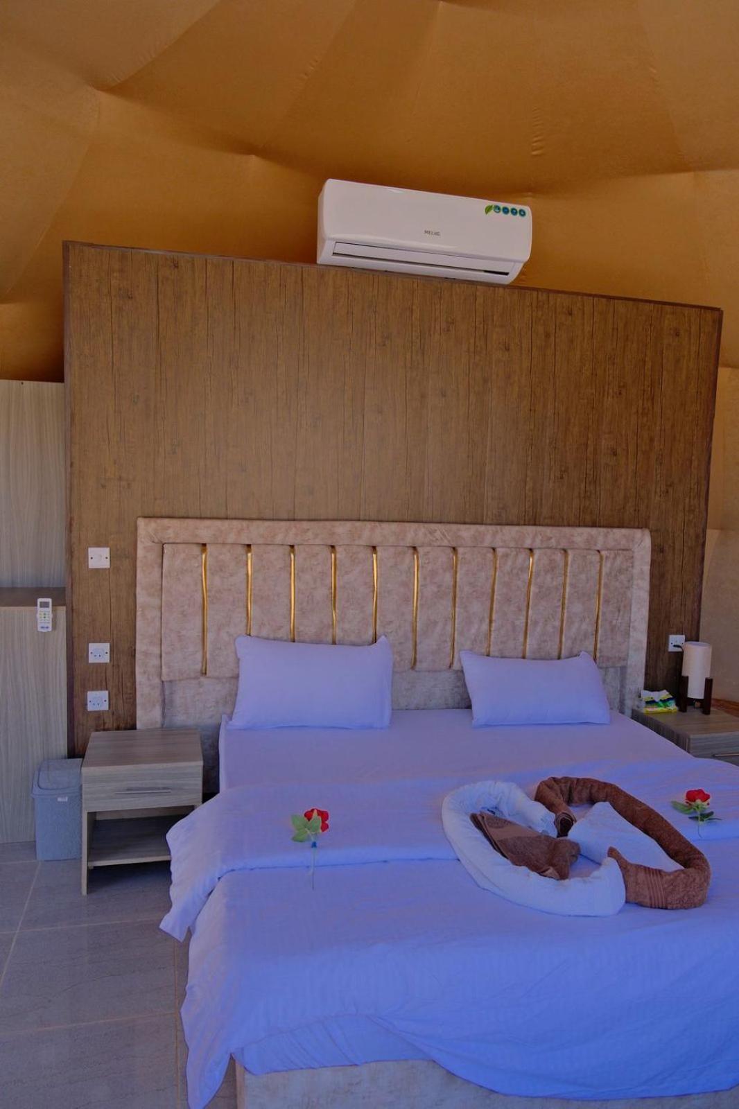 Adel Rum Camp Bubbles Wadi Rum Buitenkant foto